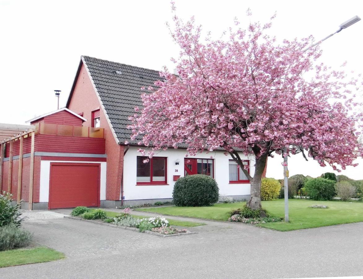 Ferienwohnung Mohr - Unterkunft Mit Dachterrasse Wallsbull Exterior foto